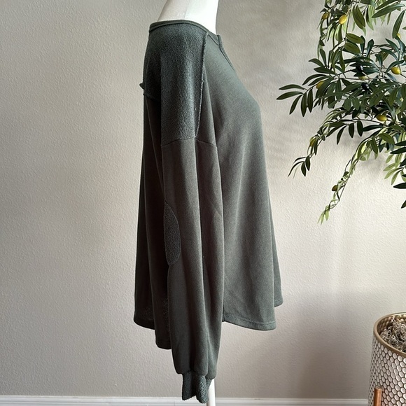 Lightweight French Terry Hunter Green Long Sleeve Top - Picture 8 of 10
